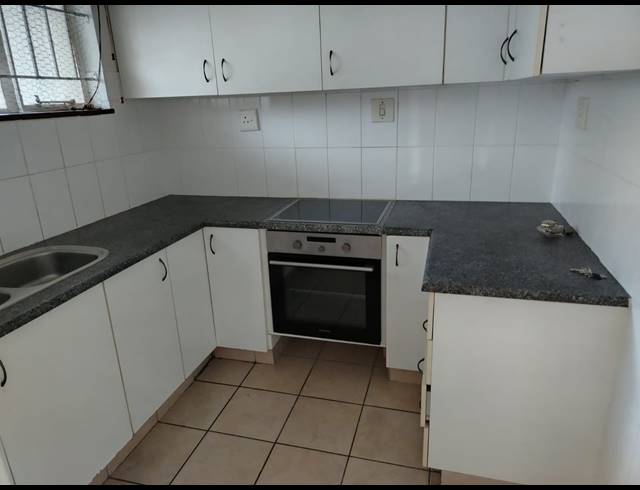 1 BEDROOM FLAT FOR SALE IN WINDERMERE